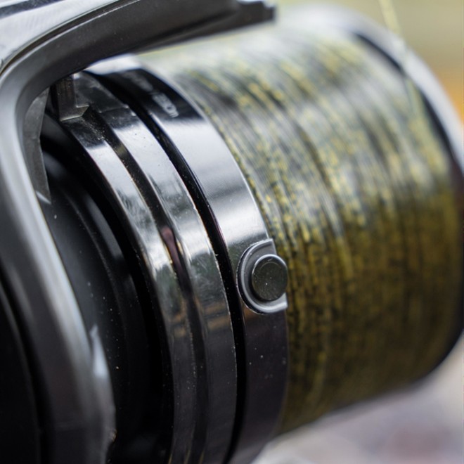 AVID - Revolve 12000FS Reel