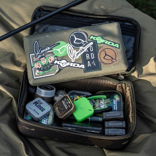 Korda - Compac 140 Tackle Pouch Dark Kamo