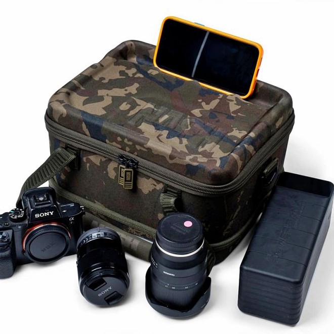 Nash - Subterfuge Hi Protect Tech Bag