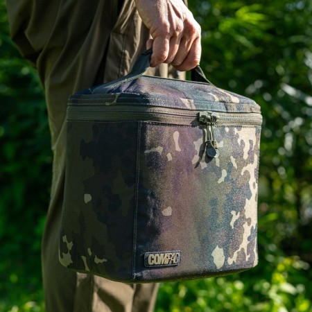 Korda - Compac Cool Bag Medium Dark Kamo