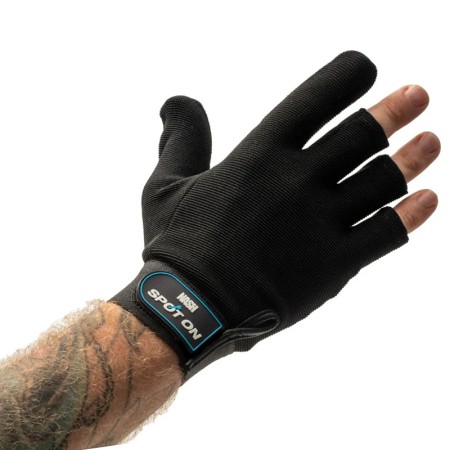 Nash - Spot On Casting Glove Right